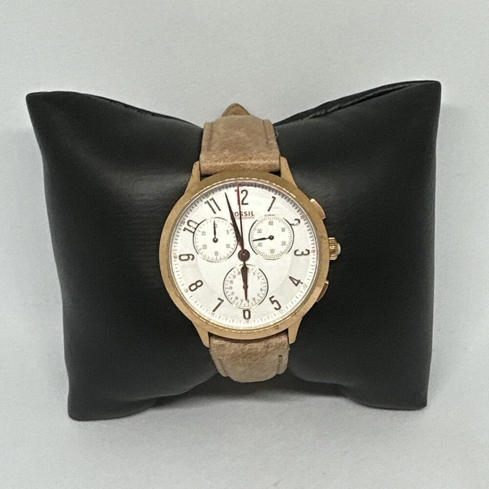 Fossil Abilene CH3016 Womens Beige Leather Strap Analog Dial Quartz Watch HME604